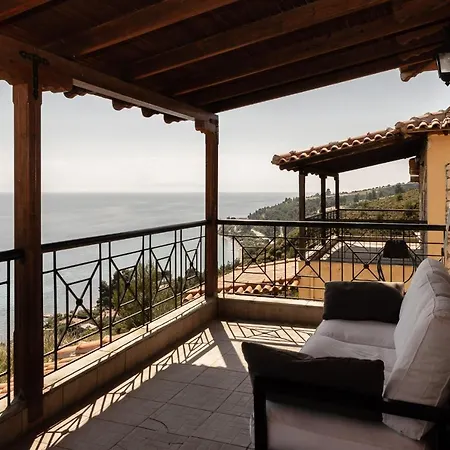 Sea View * أغيا باراسكيفي